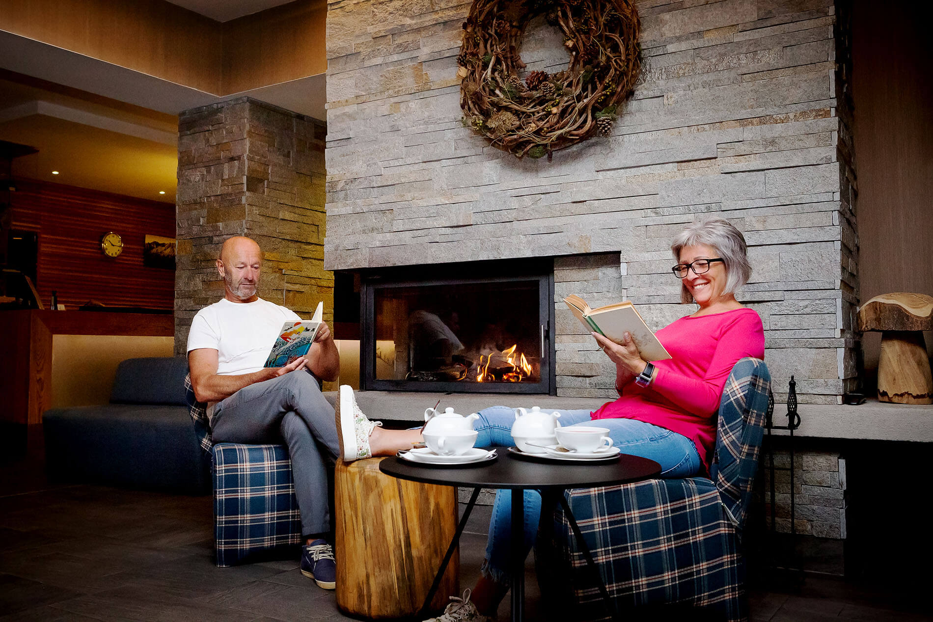 Indoor activities, Library, hotel Sliezsky dom