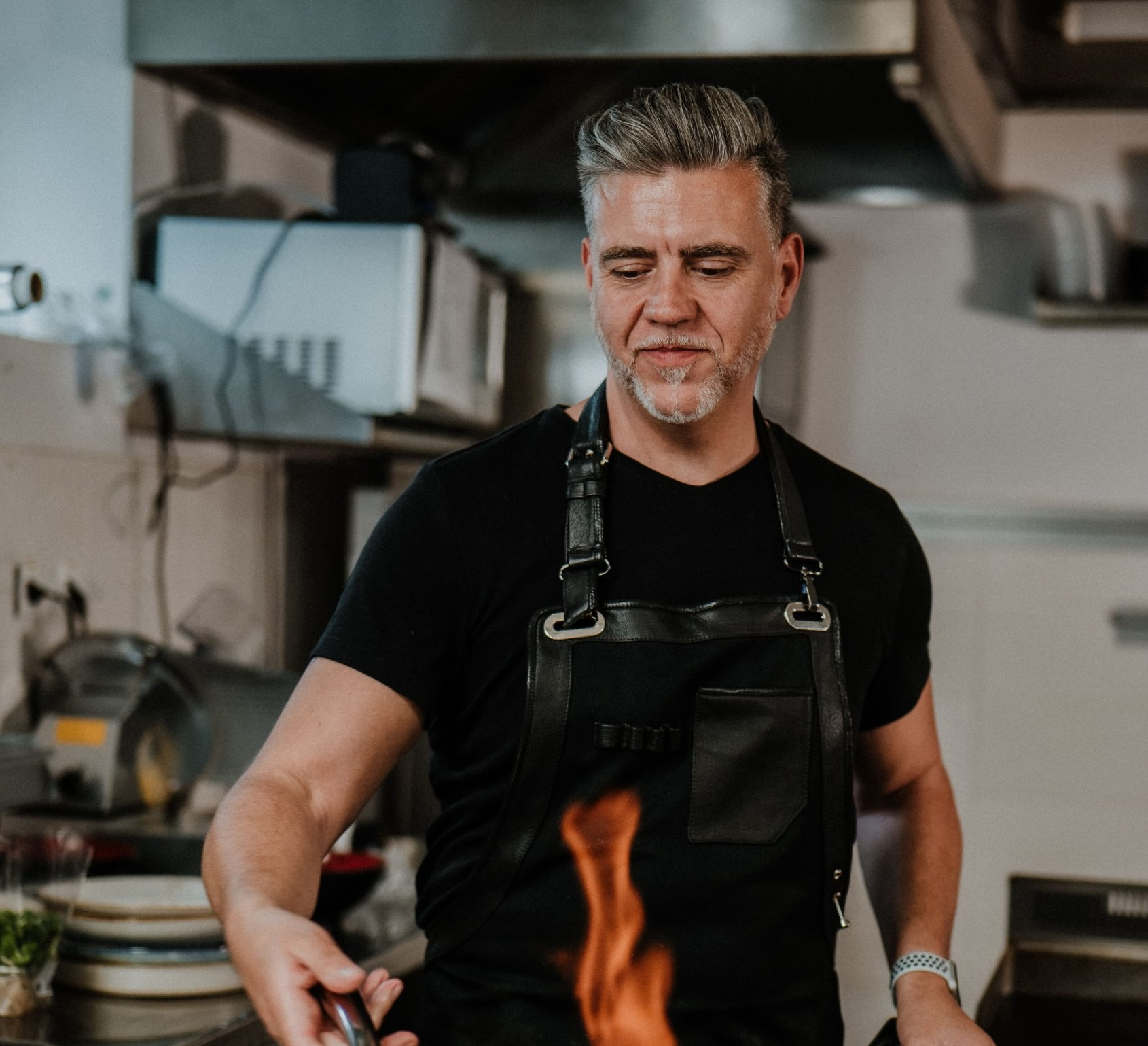 Televízna hviezda a ikona slovenskej gastronómie v Salamandre: Gurmánsky pobyt s Martinom Korbeličom sa blíži