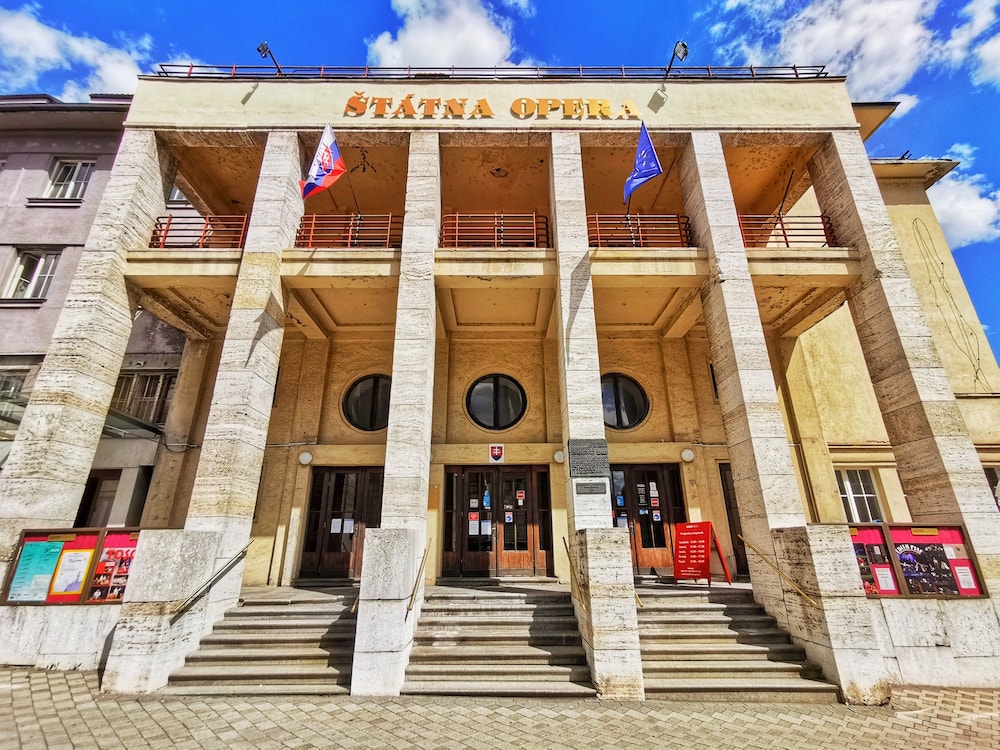 Verejný odpočet činnosti a hospodárenia Štátnej opery za rok 2021 Verejný odpočet činnosti a hospodárenia Štátnej opery za rok 2021